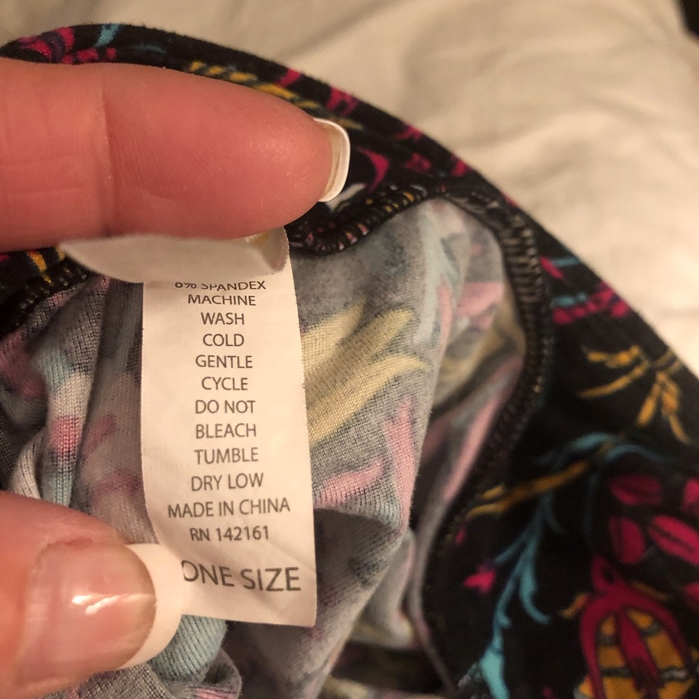 LuLaRoe OS - Picture 5 of 5